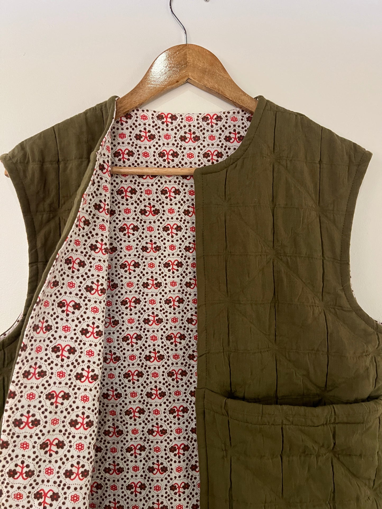 Open-front Georgina Vest