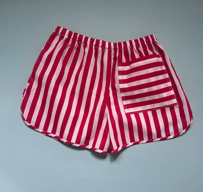 Curved Hem Smith Shorts
